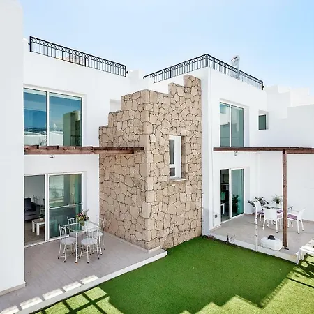 Σπίτι διακοπών Seaview Selvi Village Apt Βασίλεια